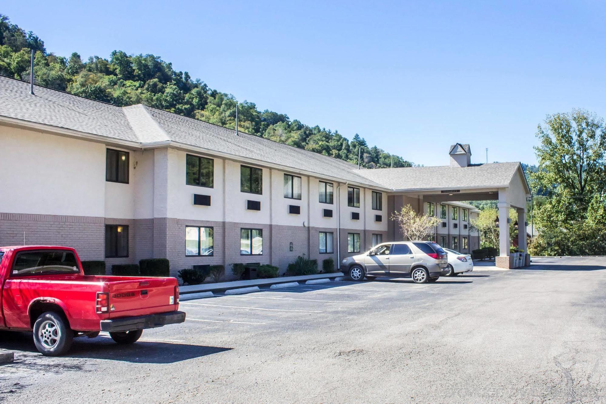 Quality Inn Harlan Εξωτερικό φωτογραφία