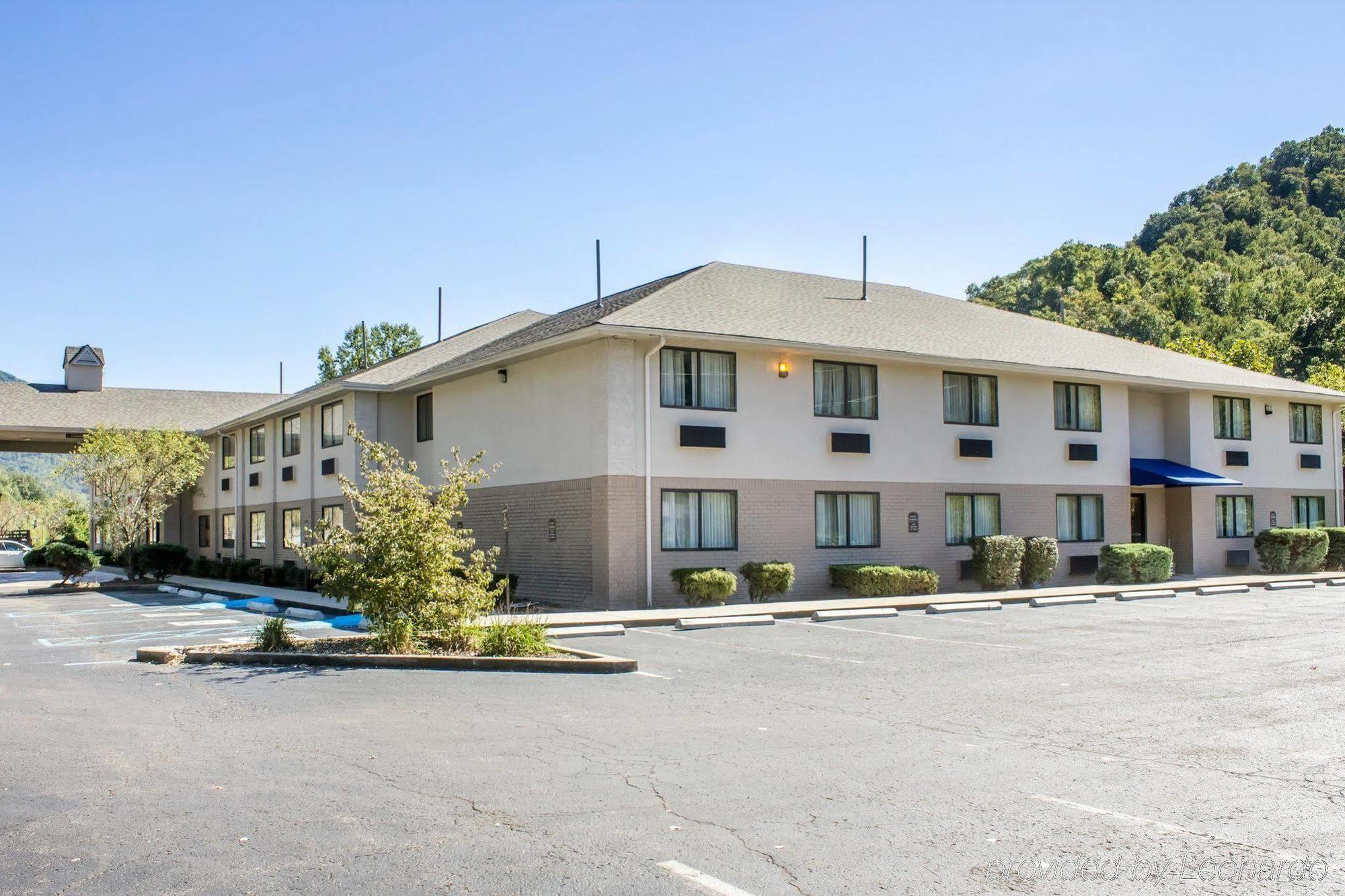 Quality Inn Harlan Εξωτερικό φωτογραφία